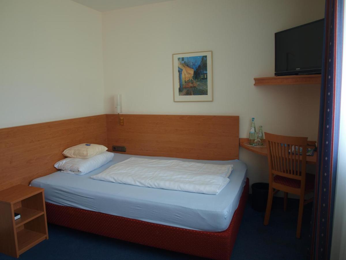 Airport Business Hotel Koeln Eksteriør bilde