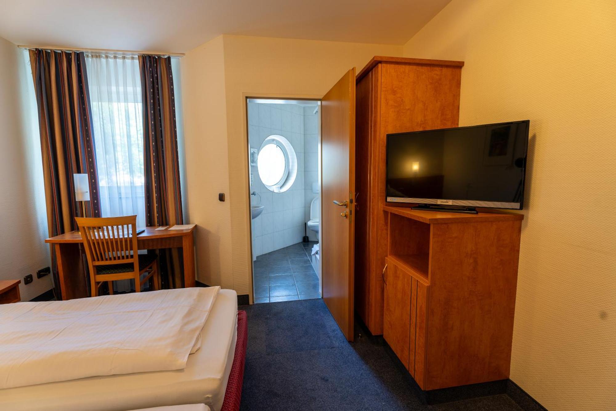 Airport Business Hotel Koeln Eksteriør bilde