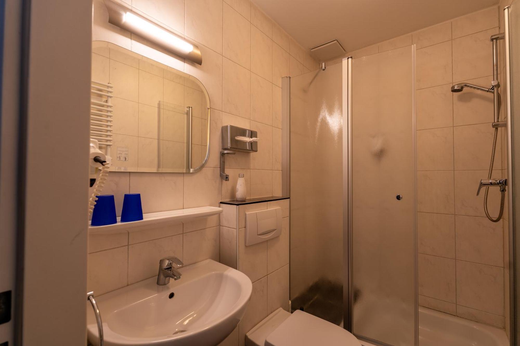 Airport Business Hotel Koeln Eksteriør bilde