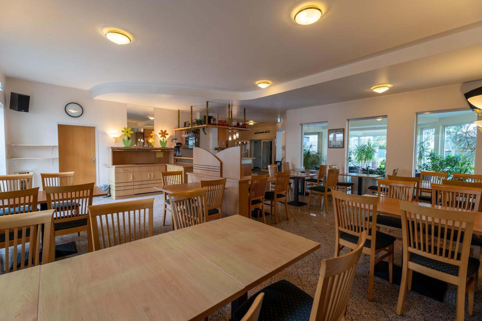 Airport Business Hotel Koeln Eksteriør bilde