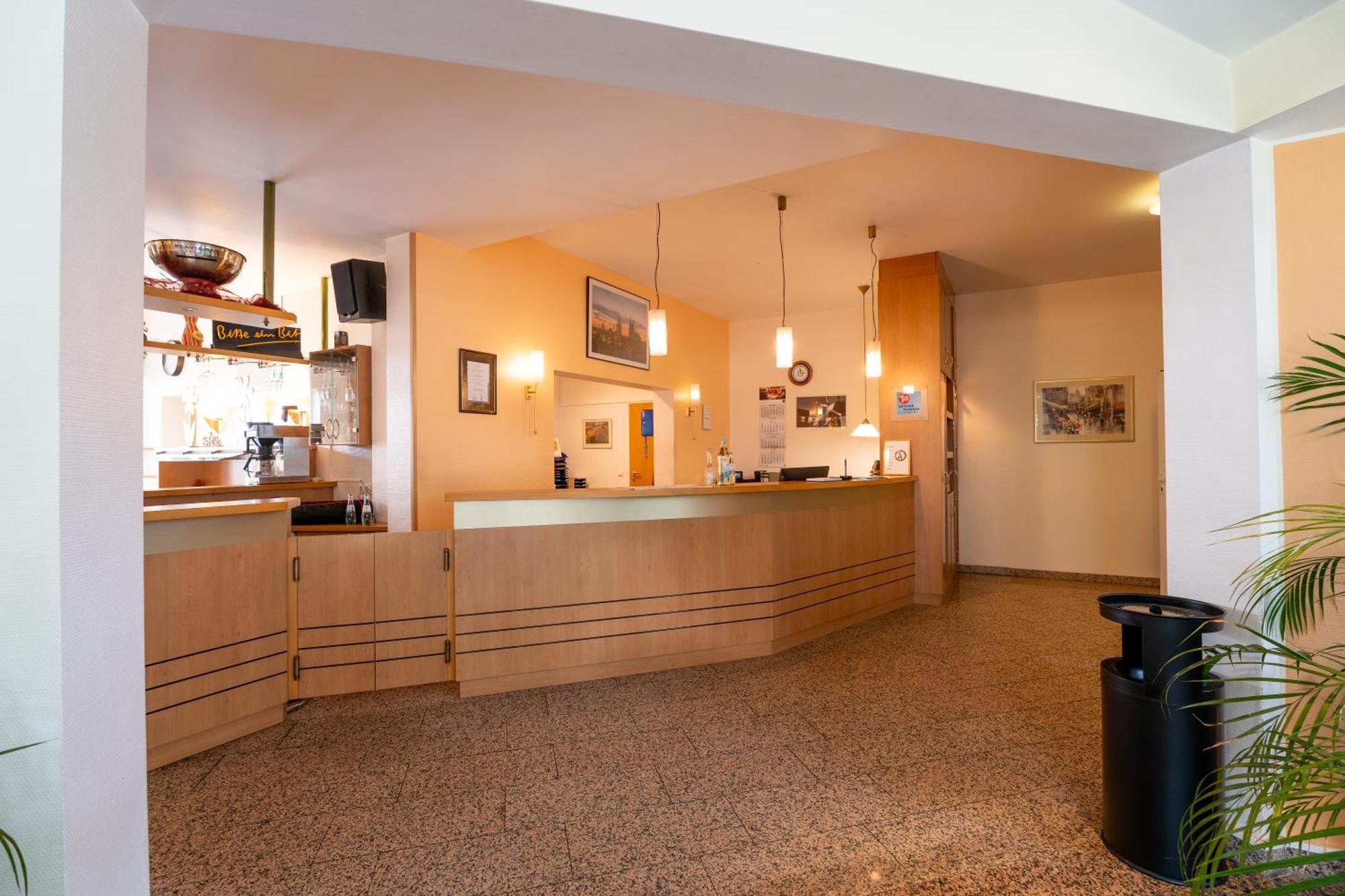 Airport Business Hotel Koeln Eksteriør bilde
